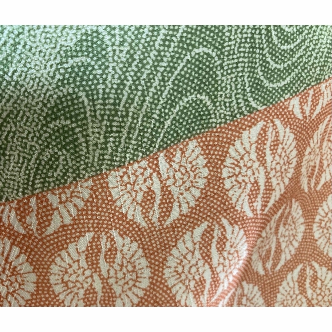寄せ小紋柄　袷　正絹　逸品　躾糸付き　未使用　秋色 レディースの水着/浴衣(着物)の商品写真