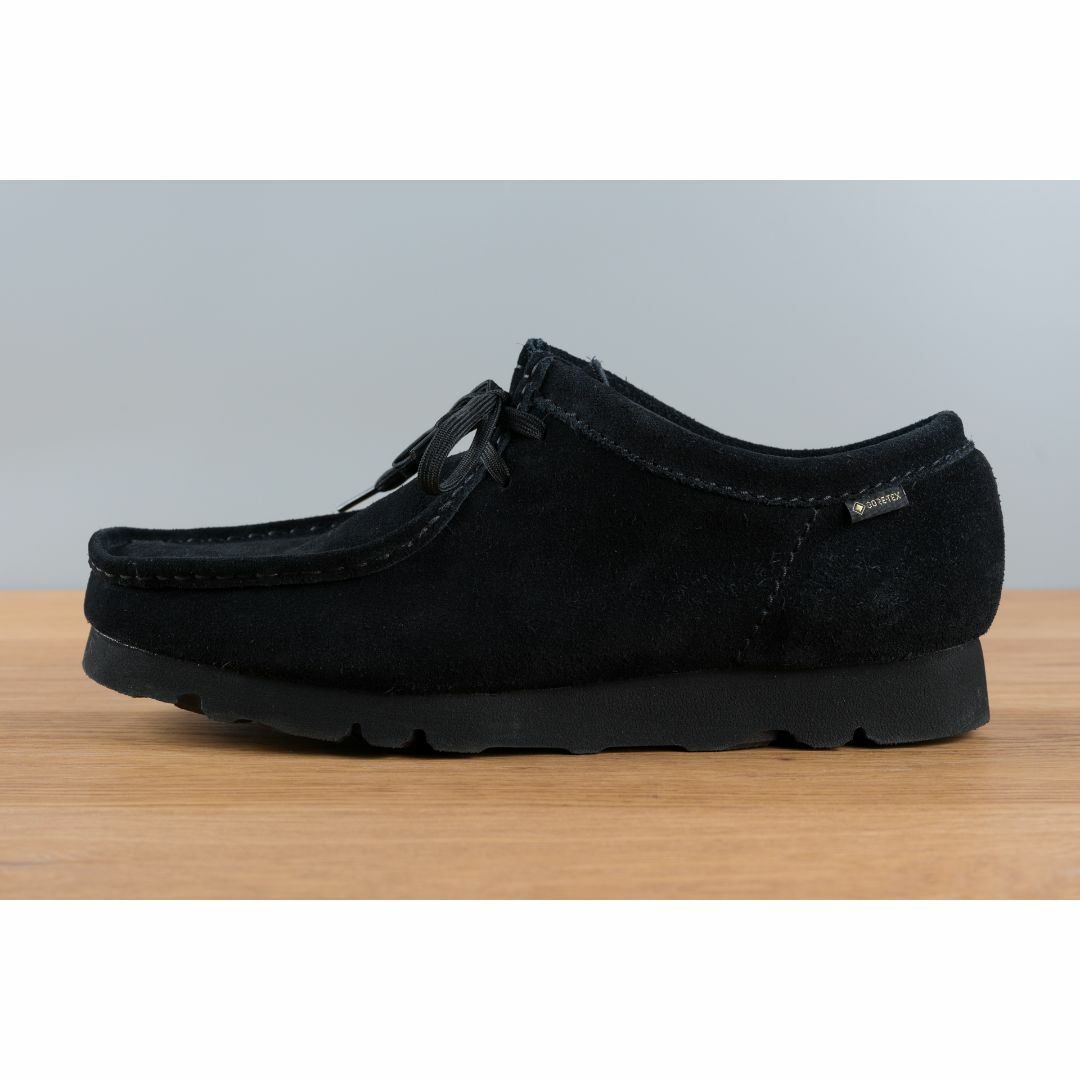 Clarks(クラークス)のWallabee GTX / メンズワラビーゴアテックス （ブラックスエード） メンズの靴/シューズ(スリッポン/モカシン)の商品写真