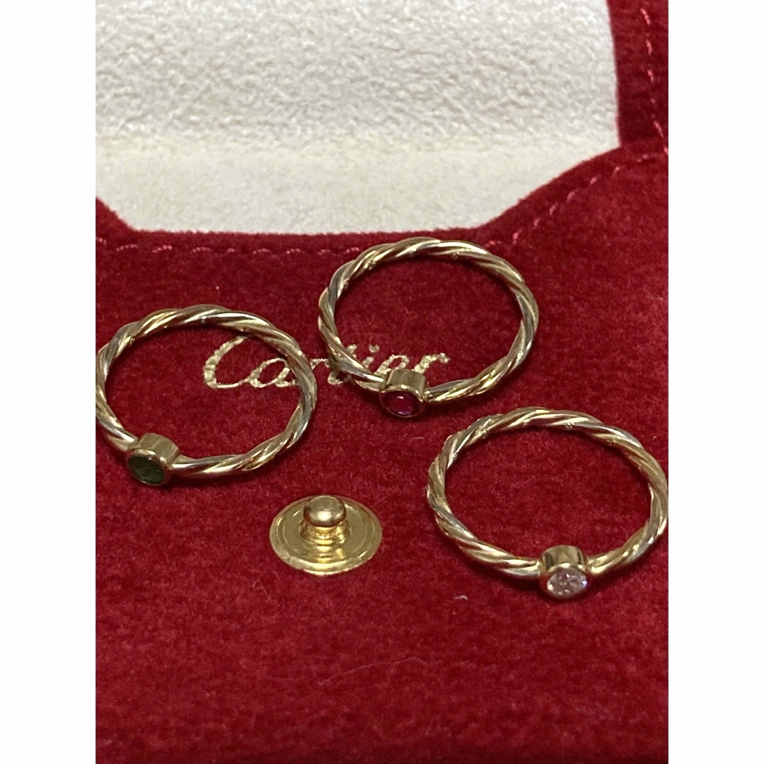 Cartier(カルティエ)のクーポンセール！　カルティエ　リング　3本セット　ダイヤ　エメラルド　ルビー レディースのアクセサリー(リング(指輪))の商品写真