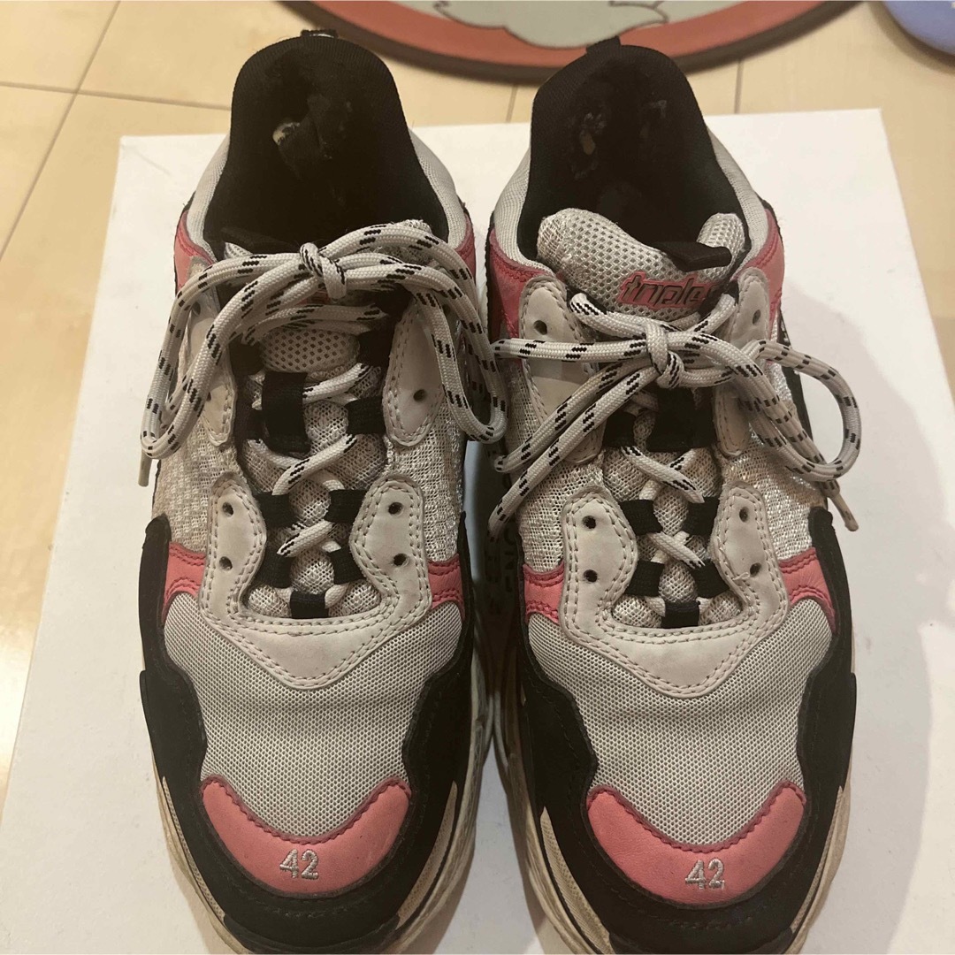 Balenciaga - BALENCIAGA Triple S ピンク ホワイトの+mdscience.in