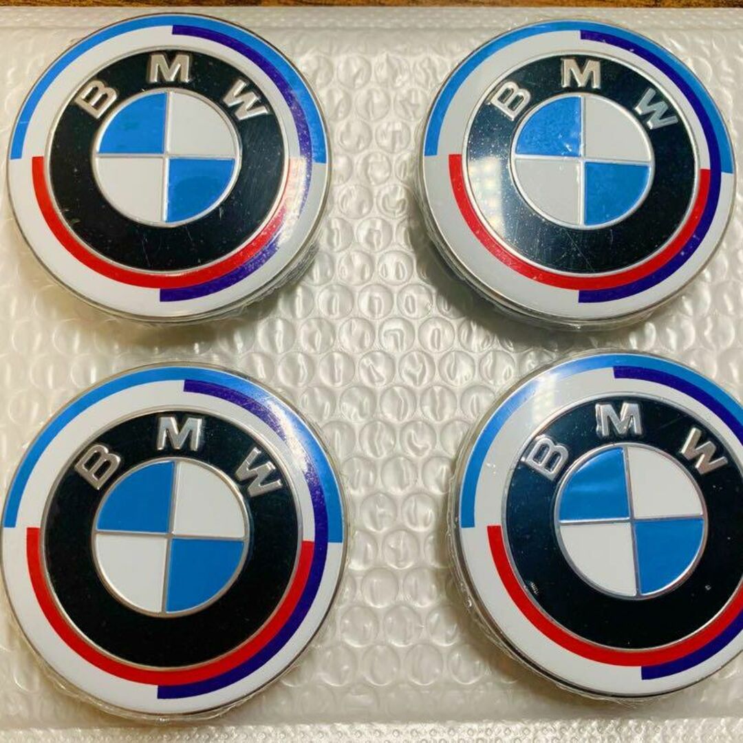 BMW - 【BMW】50周年記念 4枚ホイルセンターキャップ 直径 68MMの