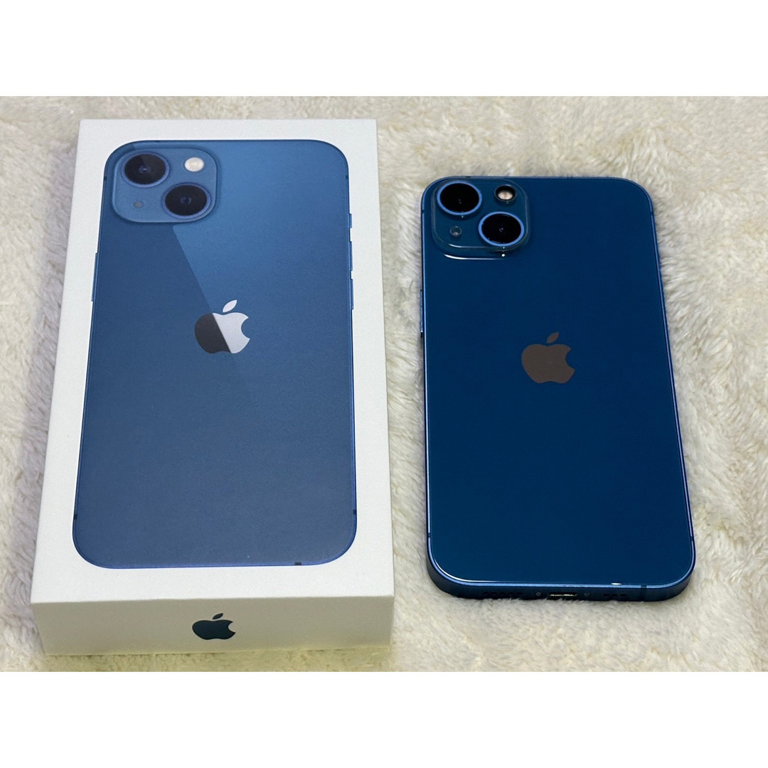 iPhone(アイフォーン)のiPhone 13 ブルー 128 GB SIMフリー 美品 スマホ/家電/カメラのスマートフォン/携帯電話(スマートフォン本体)の商品写真