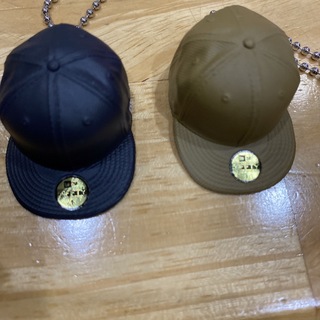 ニューエラー(NEW ERA)のニューエラ　ガチャ　黒　茶(その他)