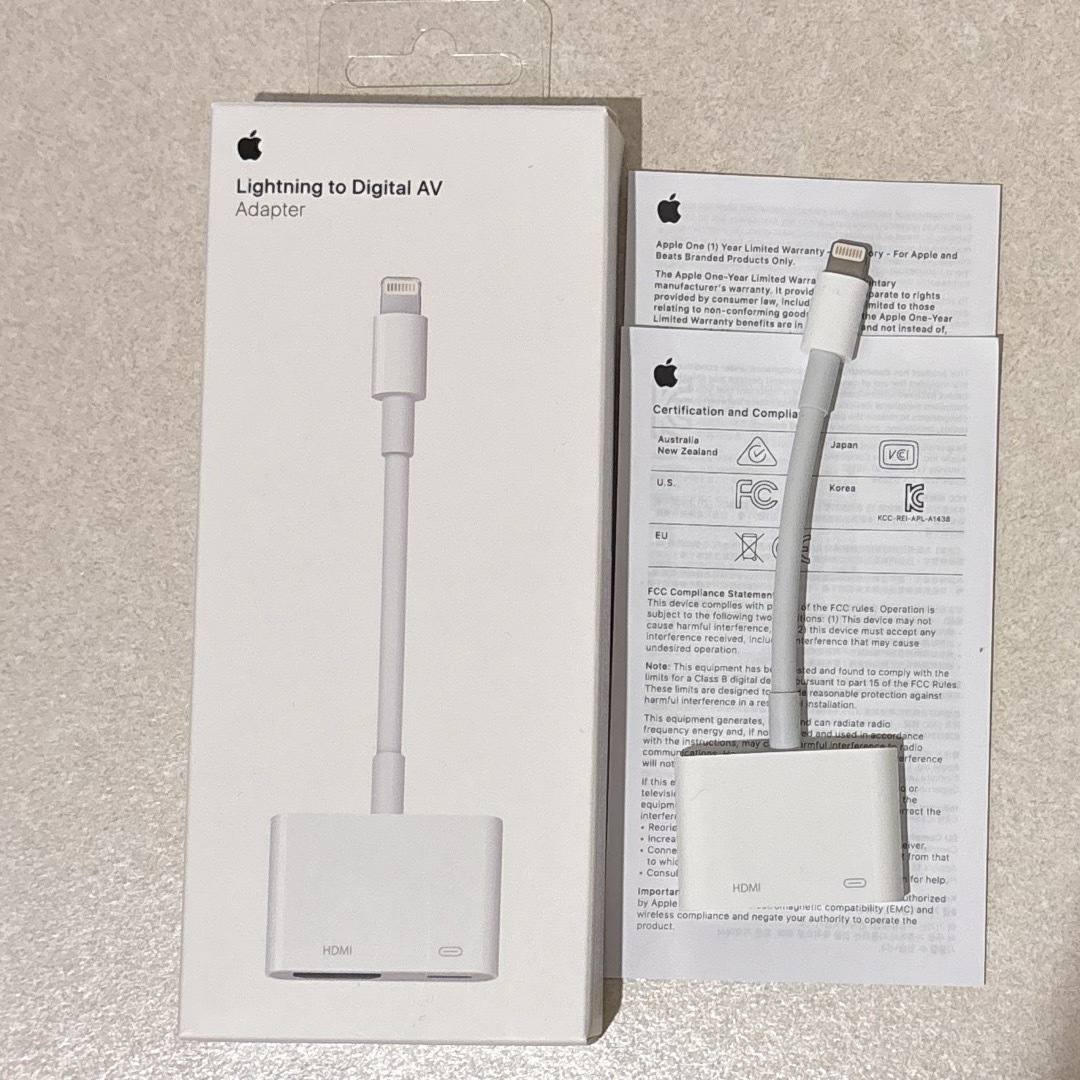 apple digital av アダプタ　純正品