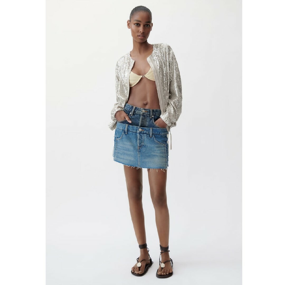 ZARA - ZARA 未使用新品 スパンコールブルゾンの通販 by さと's ZARA - ZARA 未使用新品 スパンコールブルゾンの通販 by さと's