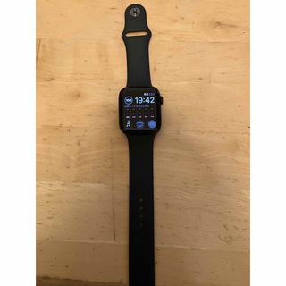 アップルウォッチ(Apple Watch)のApple Watch 7 ブラック　45mm(腕時計(デジタル))