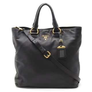 プラダ ショルダーバッグ(レディース)(ゴールド/金色系)の通販 700点