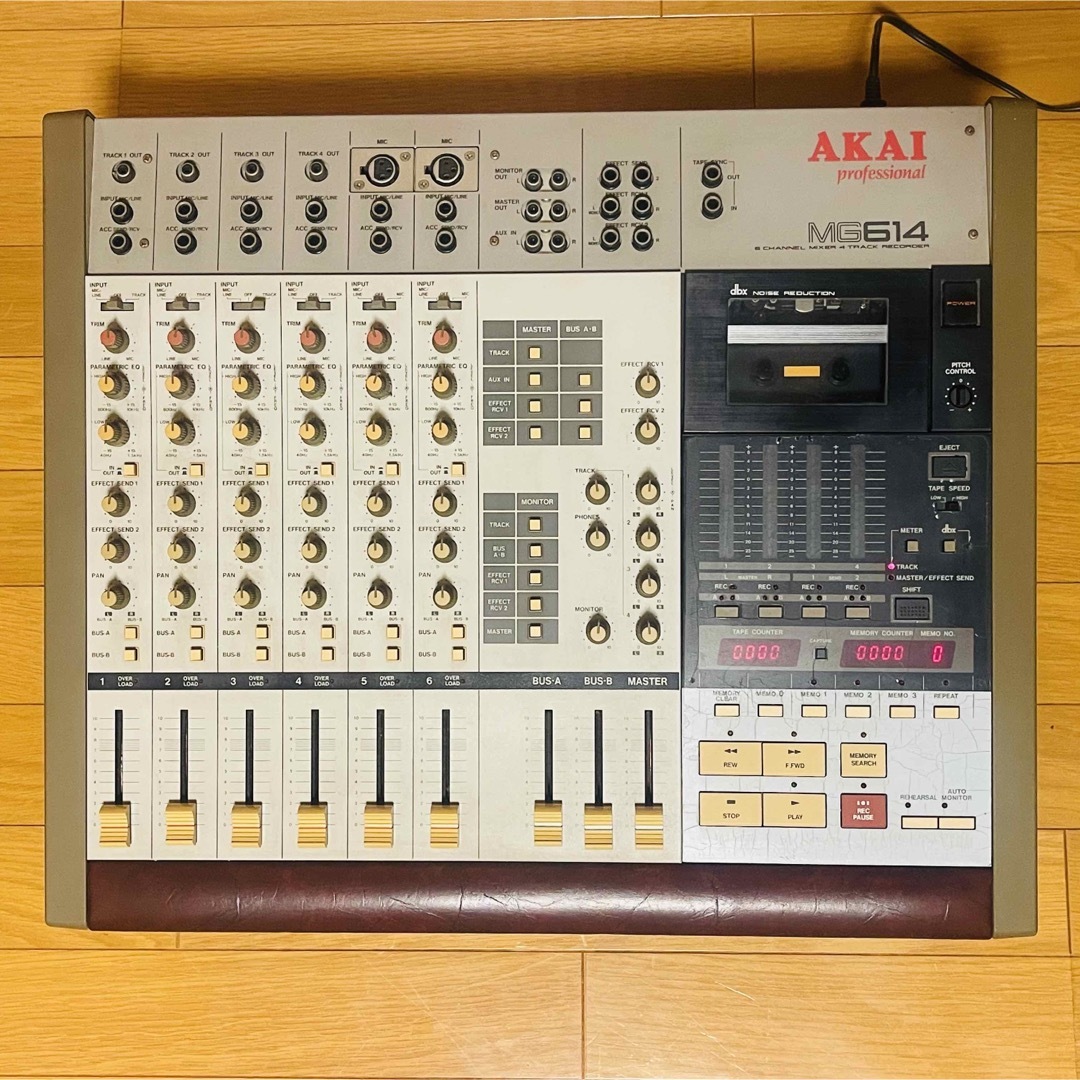 AKAI Professional MG614マルチトラックレコーダー ジャンクレコーディング/PA機器