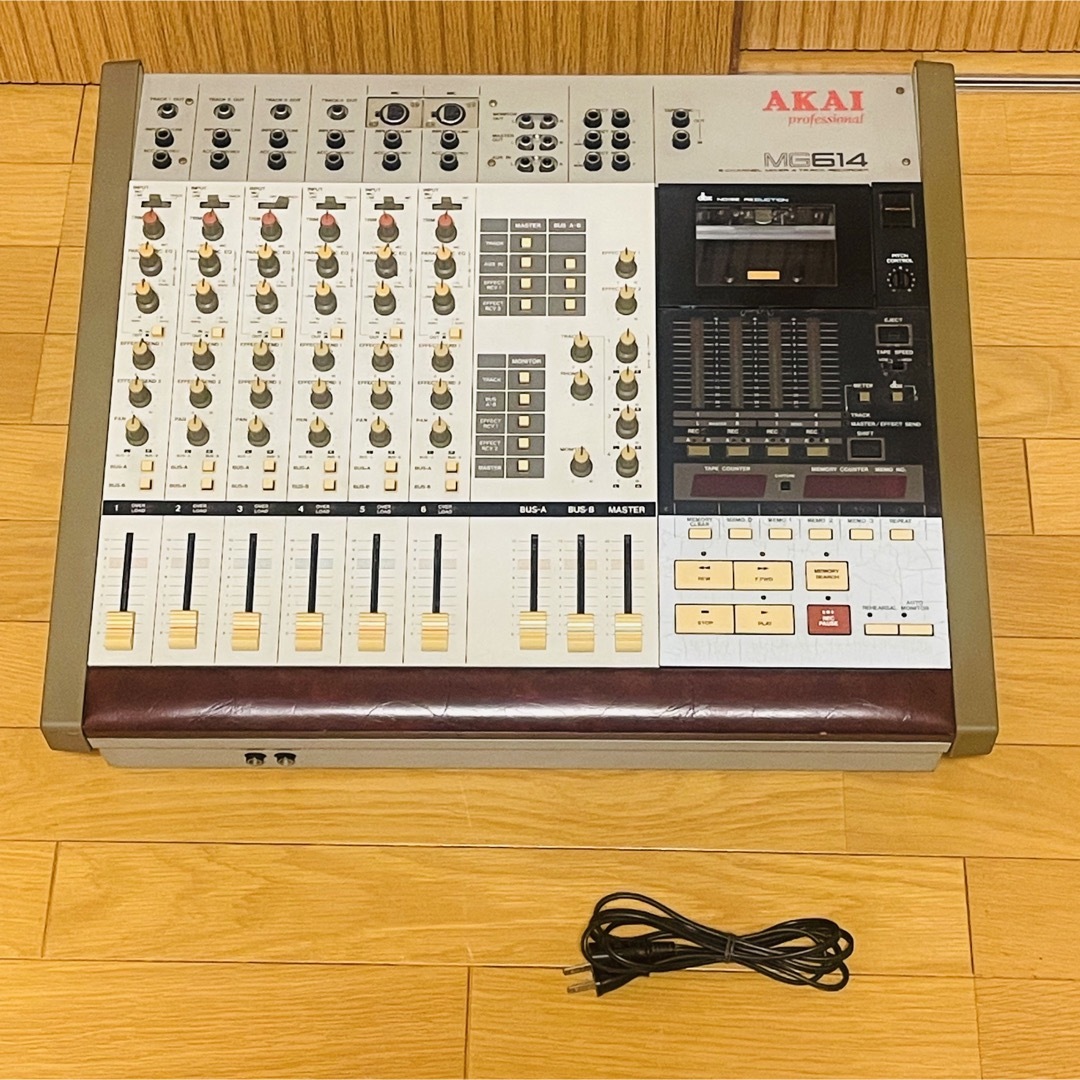 AKAI Professional MG614マルチトラックレコーダー ジャンクレコーディング/PA機器