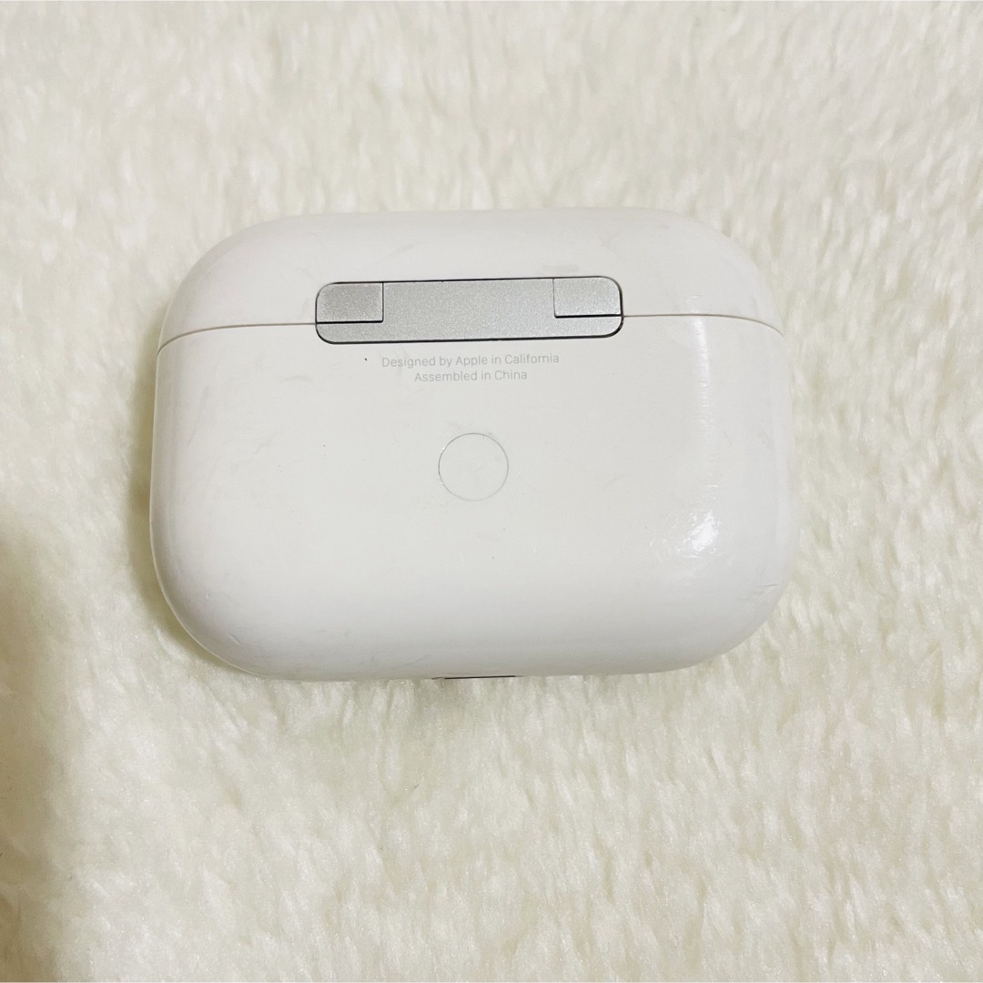 ワイヤレス充電ケースのみ AirPods Pro 第1世代 純正 正規品画像の