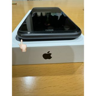 アイフォーン(iPhone)のiPhone11 128GB ブラック、バッテリー残量88%(その他)