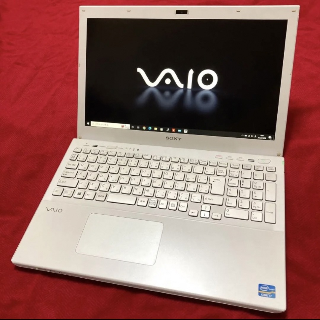 vaio  s15  i7  SSD256GB  8GB  フルHD ブルーレイ