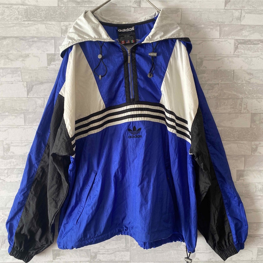 adidas(アディダス)の★好配色★90's希少品レア★万国旗タグ★ハーフジップ　ナイロンパーカー メンズのジャケット/アウター(ナイロンジャケット)の商品写真