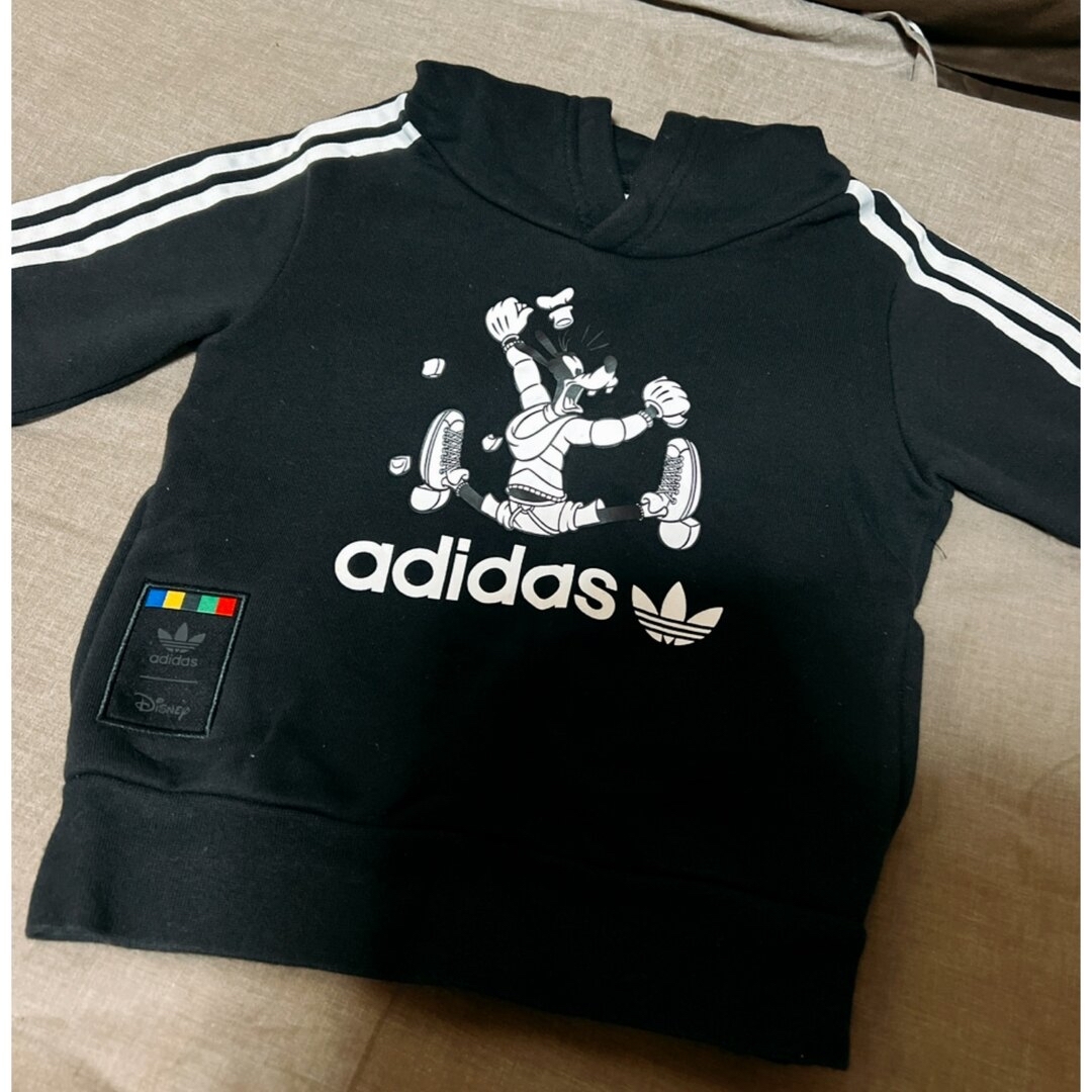 adidas(アディダス)のadidas スウェットセットアップ キッズ/ベビー/マタニティのキッズ服男の子用(90cm~)(Tシャツ/カットソー)の商品写真