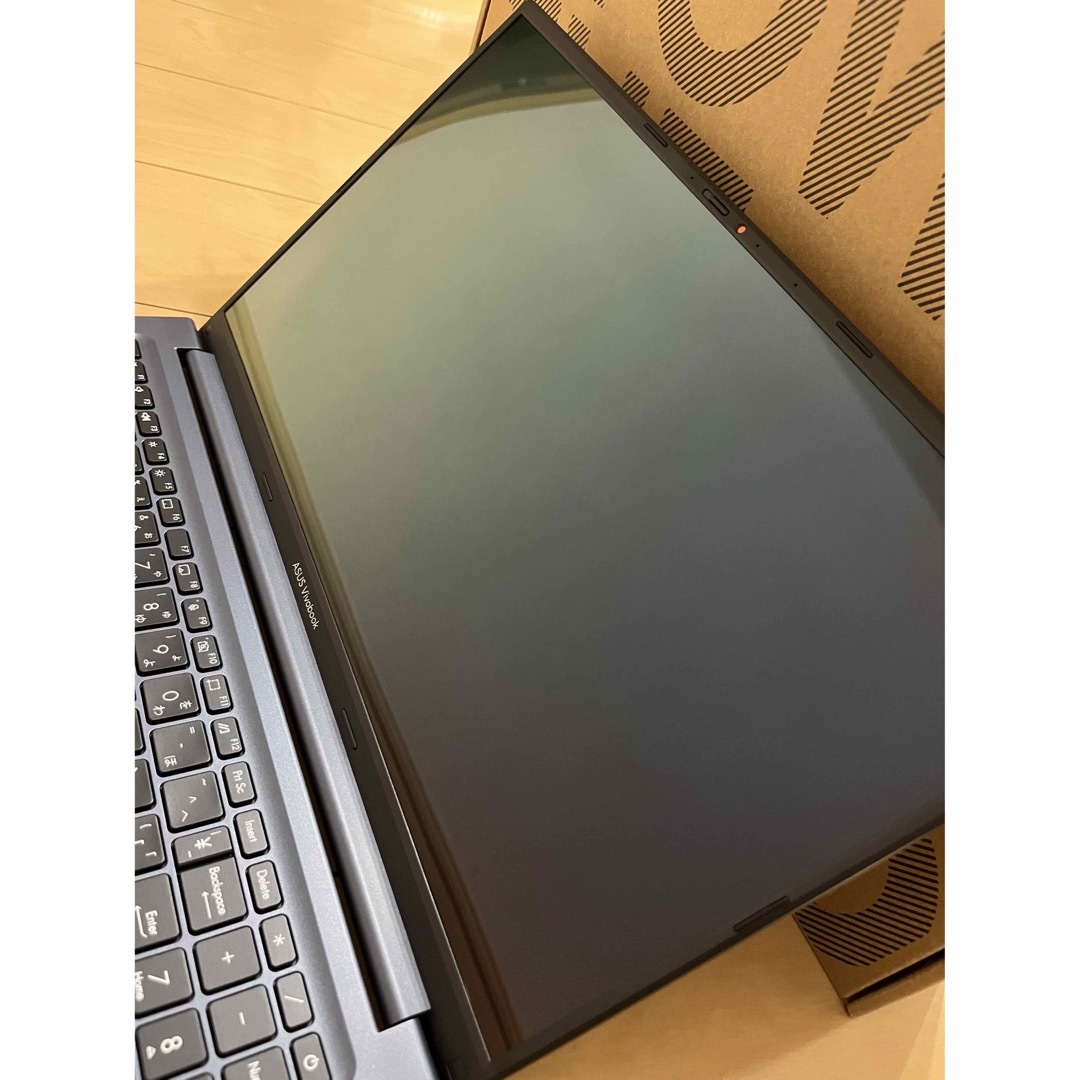 ASUS(エイスース)の【極美品】ASUS Vivobook 15X OLED X1503ZA スマホ/家電/カメラのPC/タブレット(ノートPC)の商品写真