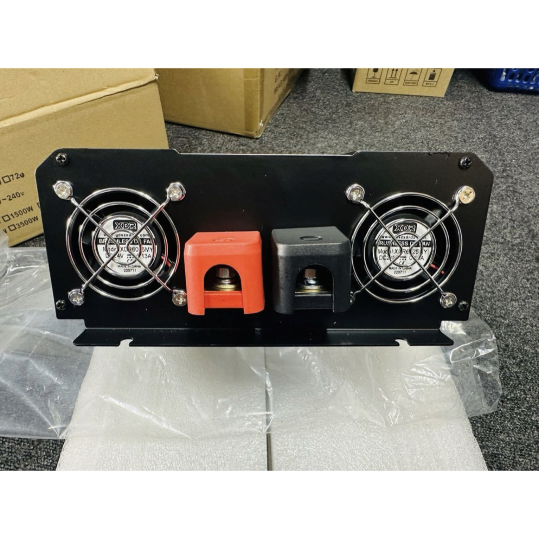 インバーター 2000W 【正弦波 24V専用】リモコン付き モニター表示 車