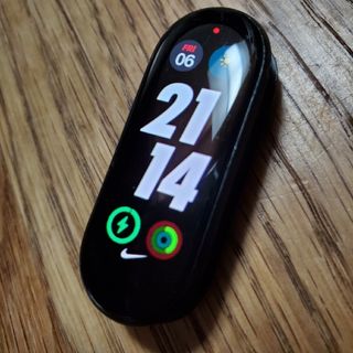 シャオミ(Xiaomi)のXiaomi Mi Smart Band６  日本語版　【美品】(腕時計(デジタル))