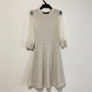 スナイデル(SNIDEL)の美品　snidel シースルー袖　ニットワンピース　フレアワンピース　秋服(ミニワンピース)