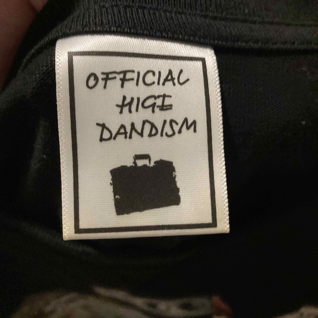 Official髭男dism(オフィシャルヒゲダンディズム)のヒゲダン ツアーTシャツ エンタメ/ホビーのタレントグッズ(ミュージシャン)の商品写真