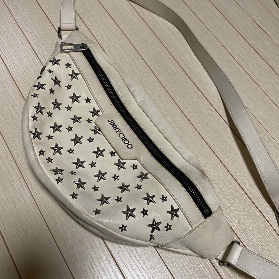 ジミーチュウJIMMY CHOOレザーボディバッグ白 ジミーチュウJIMMY CHOOレザーボディバッグ白
