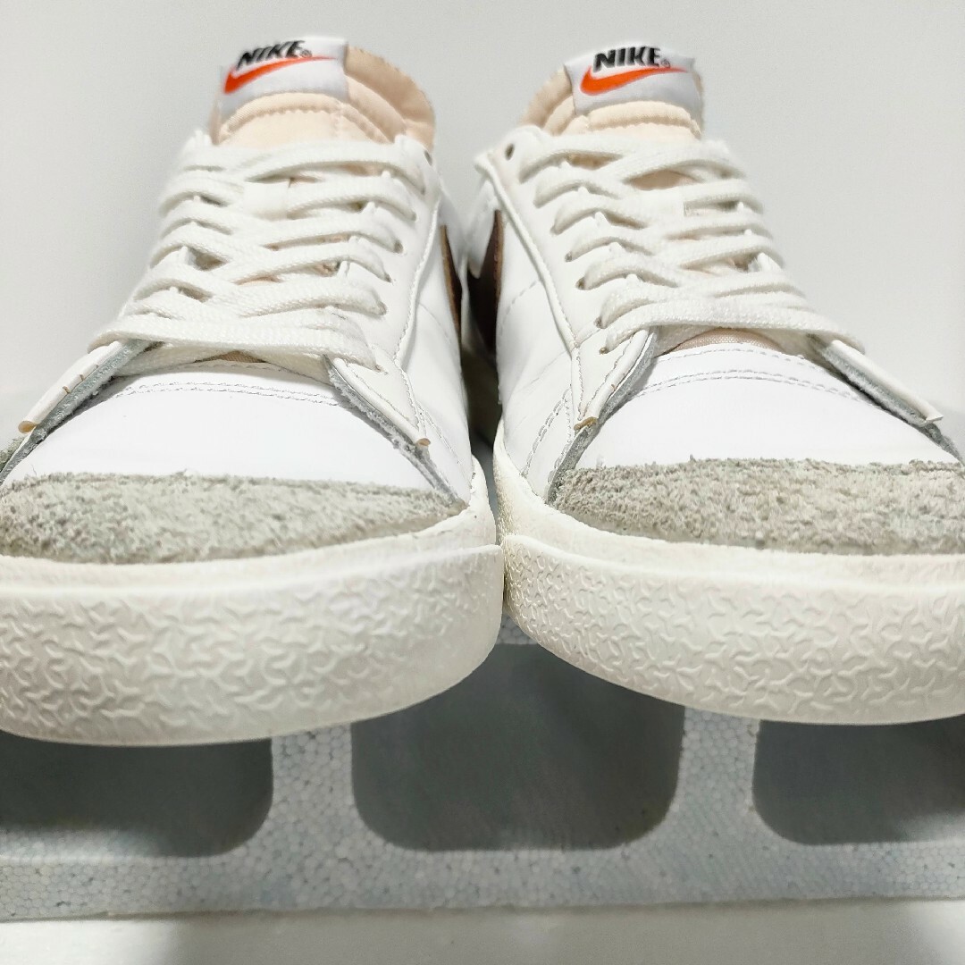 NIKE(ナイキ)の25cm【NIKE BLAZER LOW 77 VINTAGE】ナイキ ブレザー レディースの靴/シューズ(スニーカー)の商品写真