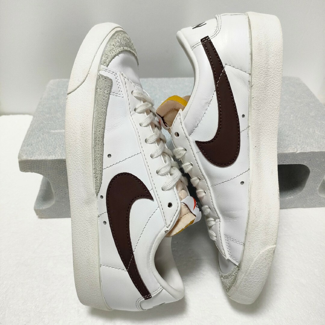 NIKE(ナイキ)の25cm【NIKE BLAZER LOW 77 VINTAGE】ナイキ ブレザー レディースの靴/シューズ(スニーカー)の商品写真