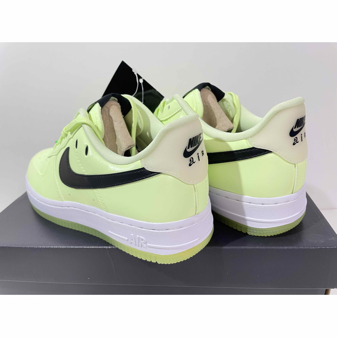 NIKE - 【新品】24㎝ NIKE W AIR FORCE 1 '07 LXの通販 by JOY's shop ...