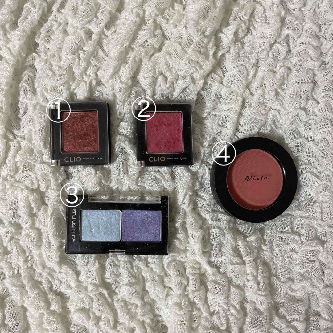 shu uemura(シュウウエムラ)のshu uemura CLIO Vieta アイシャドウ チーク セット コスメ/美容のベースメイク/化粧品(アイシャドウ)の商品写真