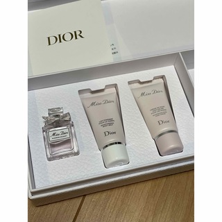 クリスチャンディオール(Christian Dior)のDior ミスディオール ブルーミングブーケ トラベルセット ギフト (香水(女性用))