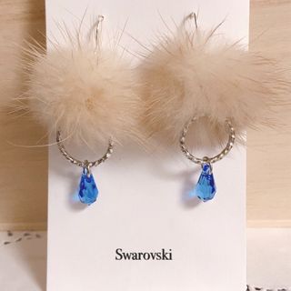 スワロフスキー(SWAROVSKI)のミンクファー×ドロップ　スワロフスキーピアス・イヤリング　★カラーお選び頂けます(ピアス)