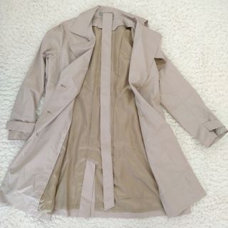 Theory luxe - 良品 セオリーリュクス トレンチコート 8109620 ライト Theory luxe - 良品 セオリーリュクス トレンチコート 8109620 ライト