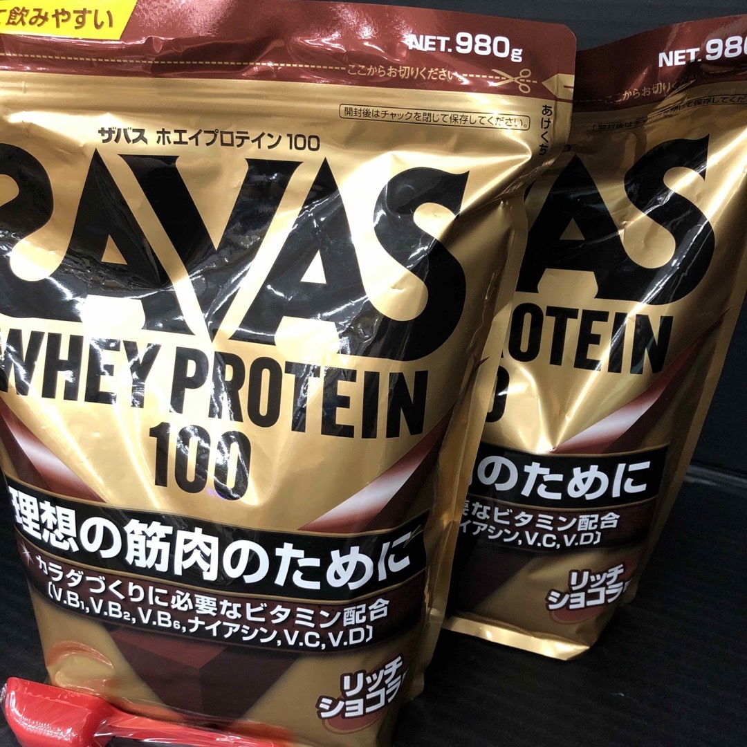 SAVAS(ザバス)の217 ザバスホエイプロテインリッチショコラ　980g×2 食品/飲料/酒の健康食品(プロテイン)の商品写真