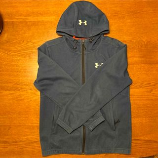 アンダーアーマー(UNDER ARMOUR)のアンダーアーマー　パーカー(パーカー)