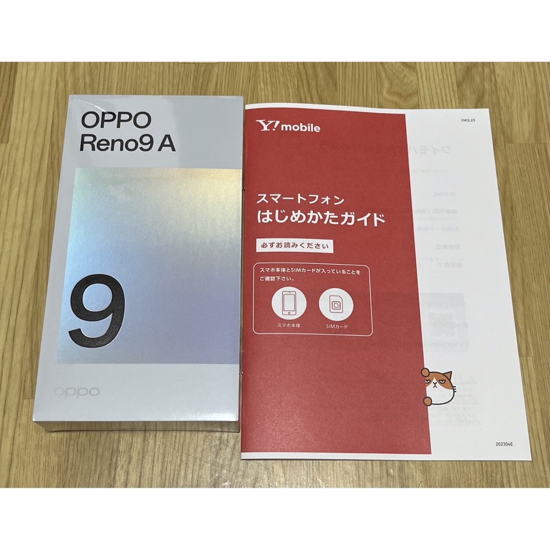 oppo reno9 a 128gb ムーンホワイトともう一つ-