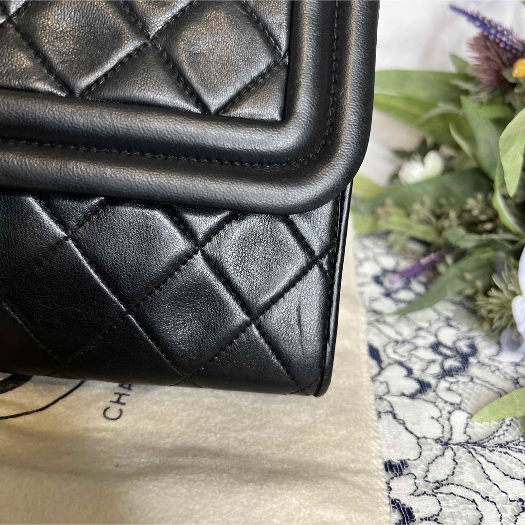 CHANEL(シャネル)のCHANEL シャネル【美品】ビンテージ フリンジ フラップ ショルダーバッグ レディースのバッグ(ショルダーバッグ)の商品写真