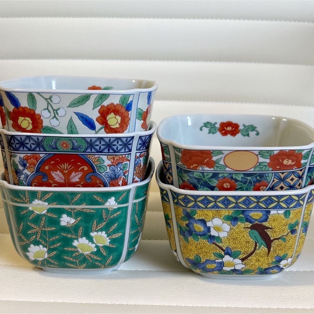 有田焼 吾山窯 絵変わり 小鉢 5枚セット 黄地花鳥 色絵 古伊万里 有田焼 吾山窯 絵変わり 小鉢 5枚セット 黄地花鳥 色絵 古伊万里