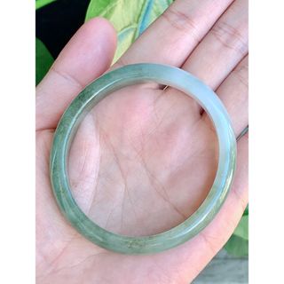 本翡翠 バングル 楕円形⭐️貴妃⭐️腕輪 新品の通販 by Katamomo翡翠