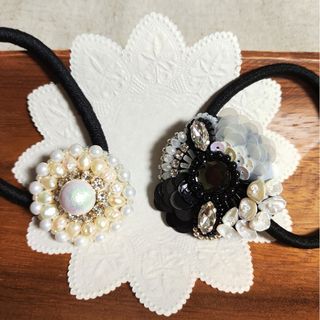 ビーズ刺繍ヘアゴムセット　ハンドメイド　011(ヘアアクセサリー)