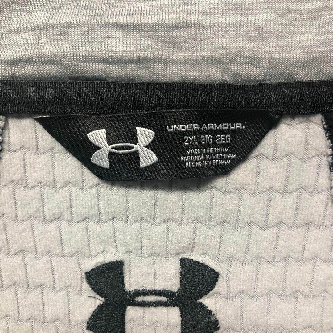 UNDER ARMOUR(アンダーアーマー)の【UNDER ARMOR】2XL ハーフジップ バイカラー フリース US古着 メンズのトップス(スウェット)の商品写真