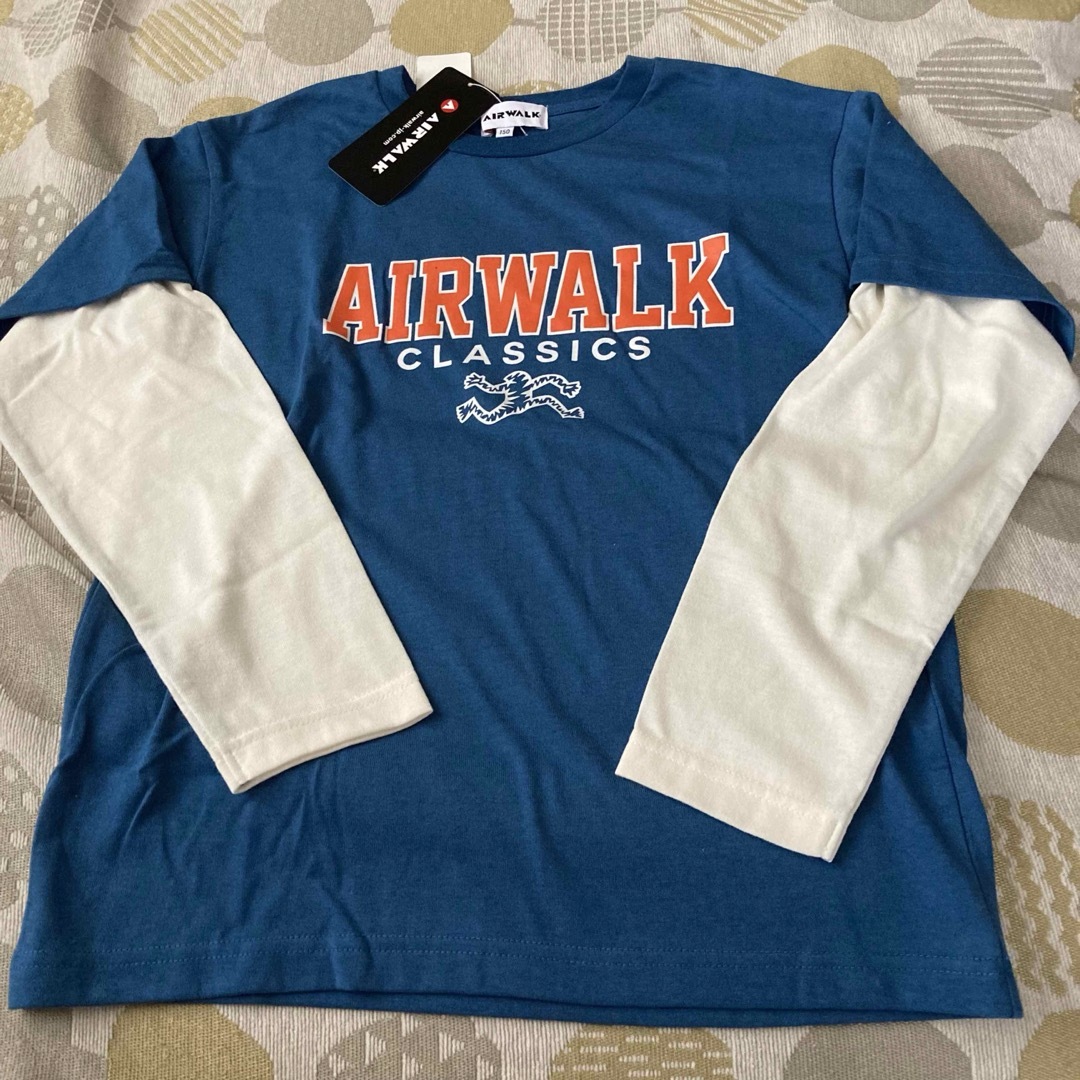 AIRWALK(エアウォーク)の《新品・タグ付き未使用》airwalk 長袖Tシャツ 150cm B キッズ/ベビー/マタニティのキッズ服男の子用(90cm~)(Tシャツ/カットソー)の商品写真