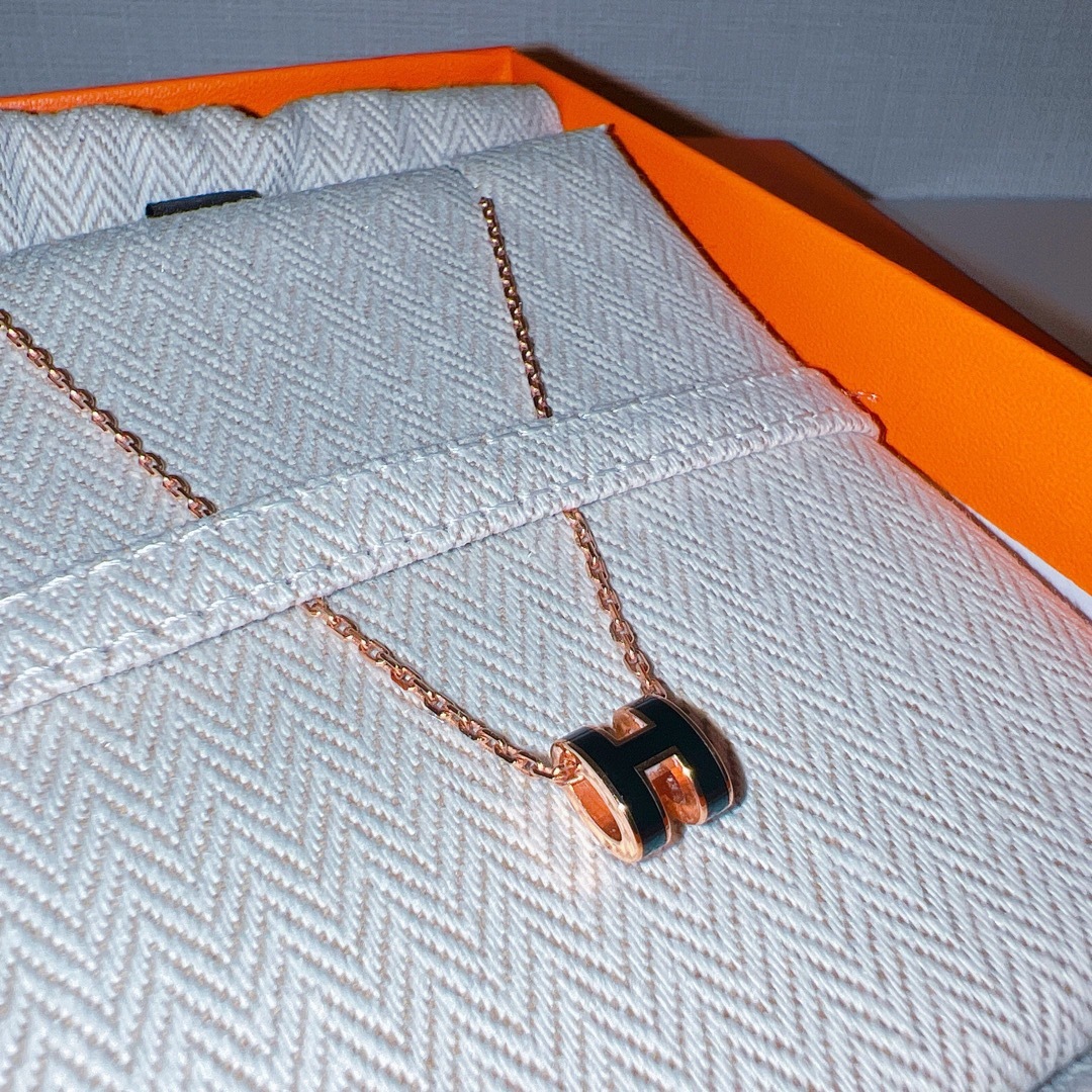 HERMES - 【新品・未使用品】エルメス ポップhミニ ペンダント HERMES - 【新品・未使用品】エルメス ポップhミニ ペンダント