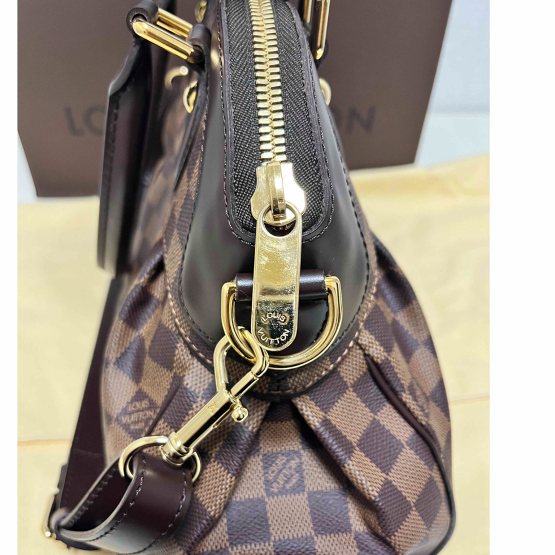 LOUIS VUITTON(ルイヴィトン)のLOUIS VUITTON  ルイヴィトン ダミエ トレヴィPM レディースのバッグ(ショルダーバッグ)の商品写真