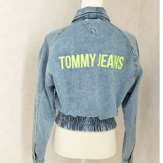 トミージーンズ(TOMMY JEANS)の未使用　トミージーンズ　TOMMY JEANS　バッグロゴ　ビッグロゴ　刺繍(Gジャン/デニムジャケット)