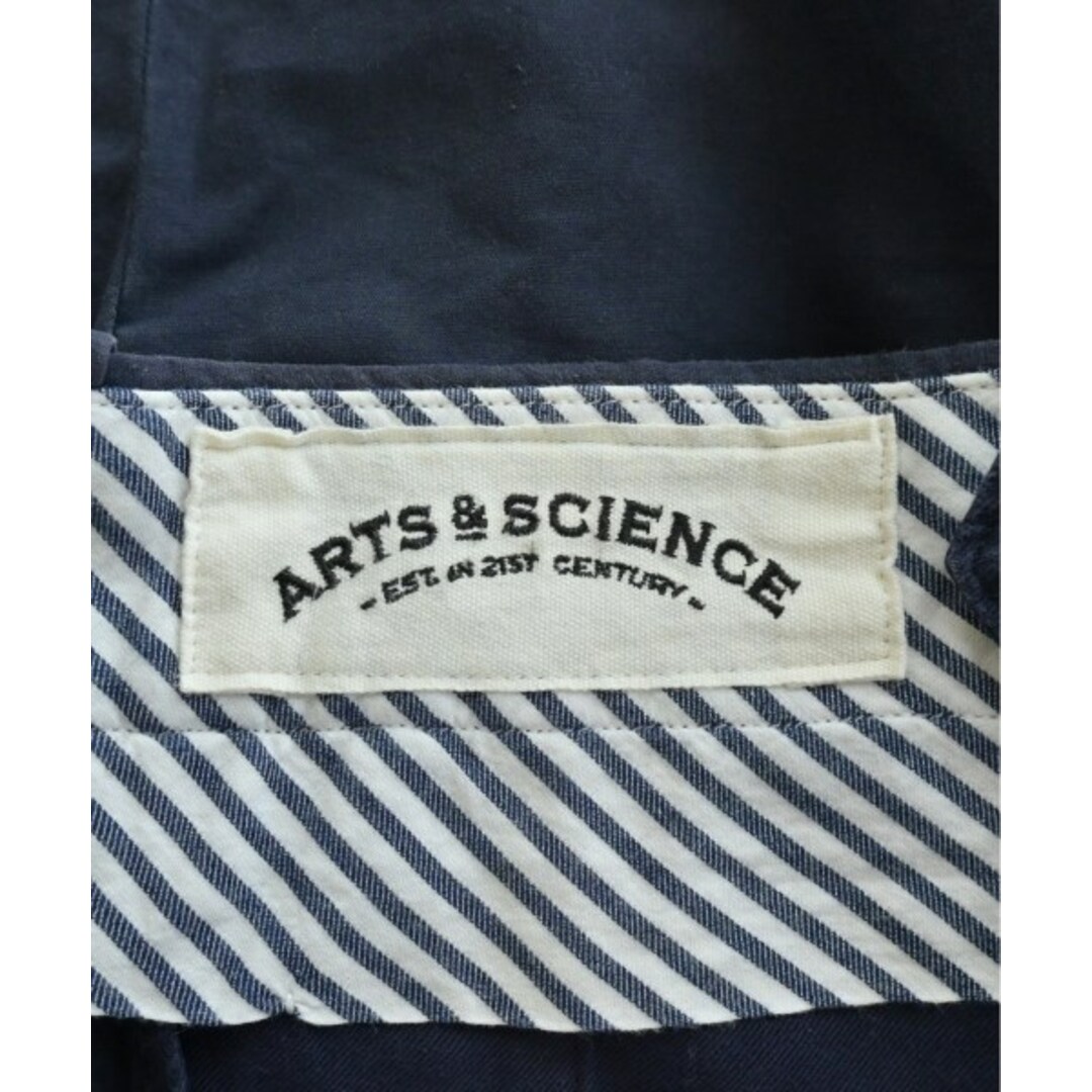 ARTS&SCIENCE(アーツアンドサイエンス)のARTS&SCIENCE アーツアンドサイエンス ショートパンツ 2(M位) 紺 【古着】【中古】 メンズのパンツ(ショートパンツ)の商品写真