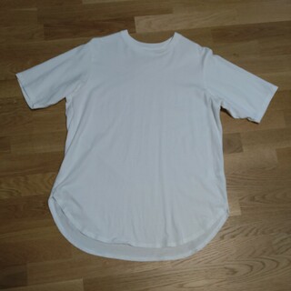 ユニクロ(UNIQLO)のユニクロ スムースコットンラウンドヘムロングＴ(Tシャツ(半袖/袖なし))