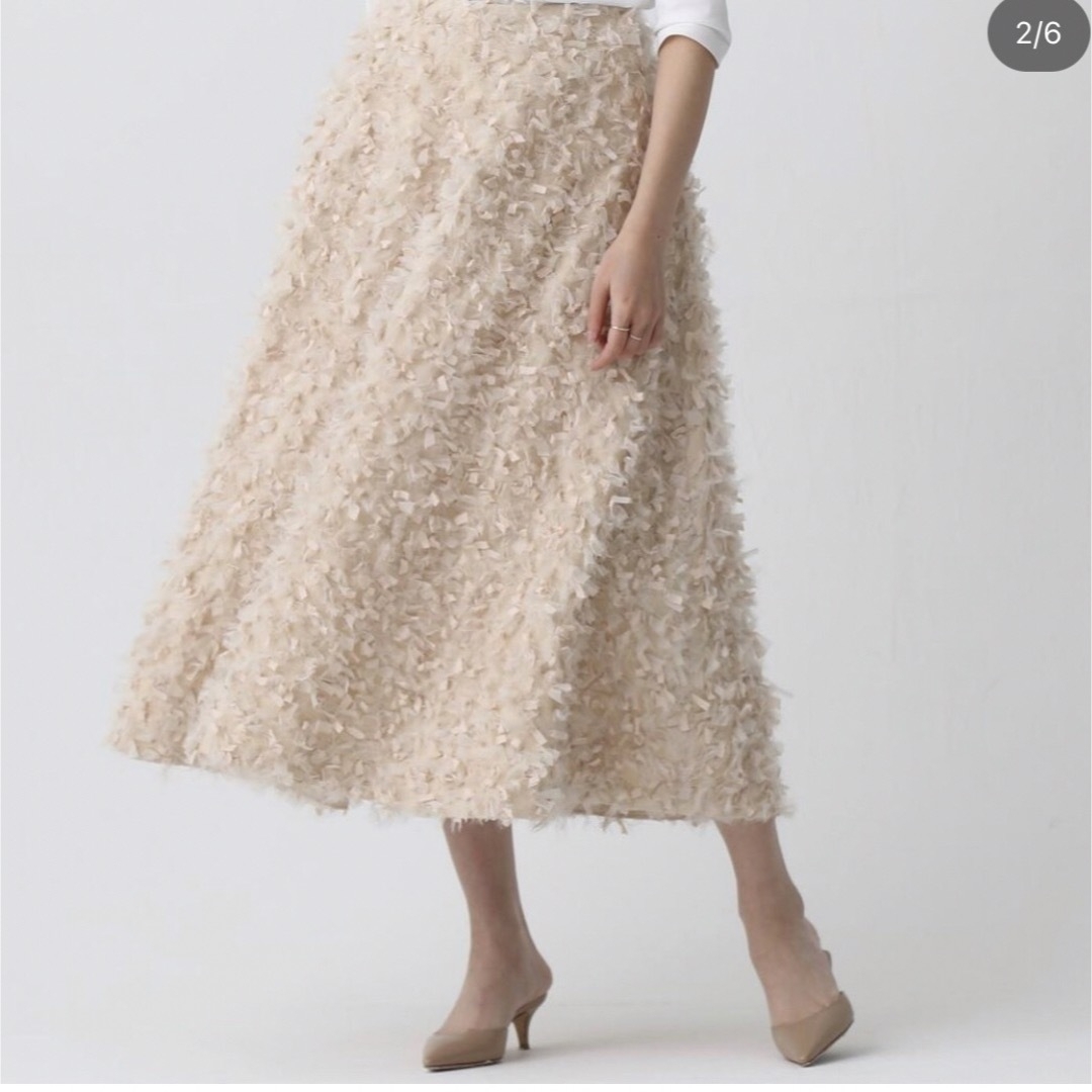 SHE Tokyo Elliy feather ベージュ 34 新品タグ付き