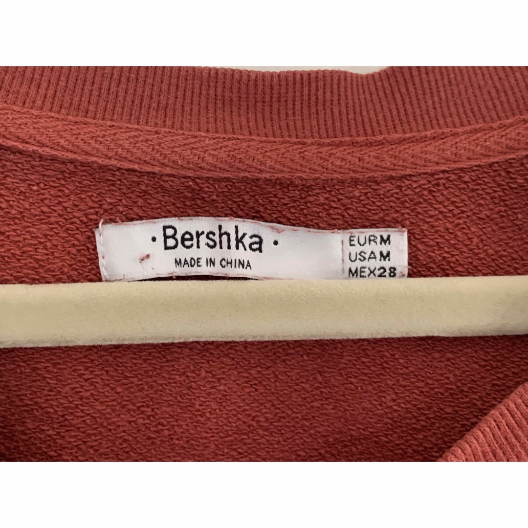 Bershka(ベルシュカ)のベルシュカ　トレーナー　スウェット レディースのトップス(トレーナー/スウェット)の商品写真