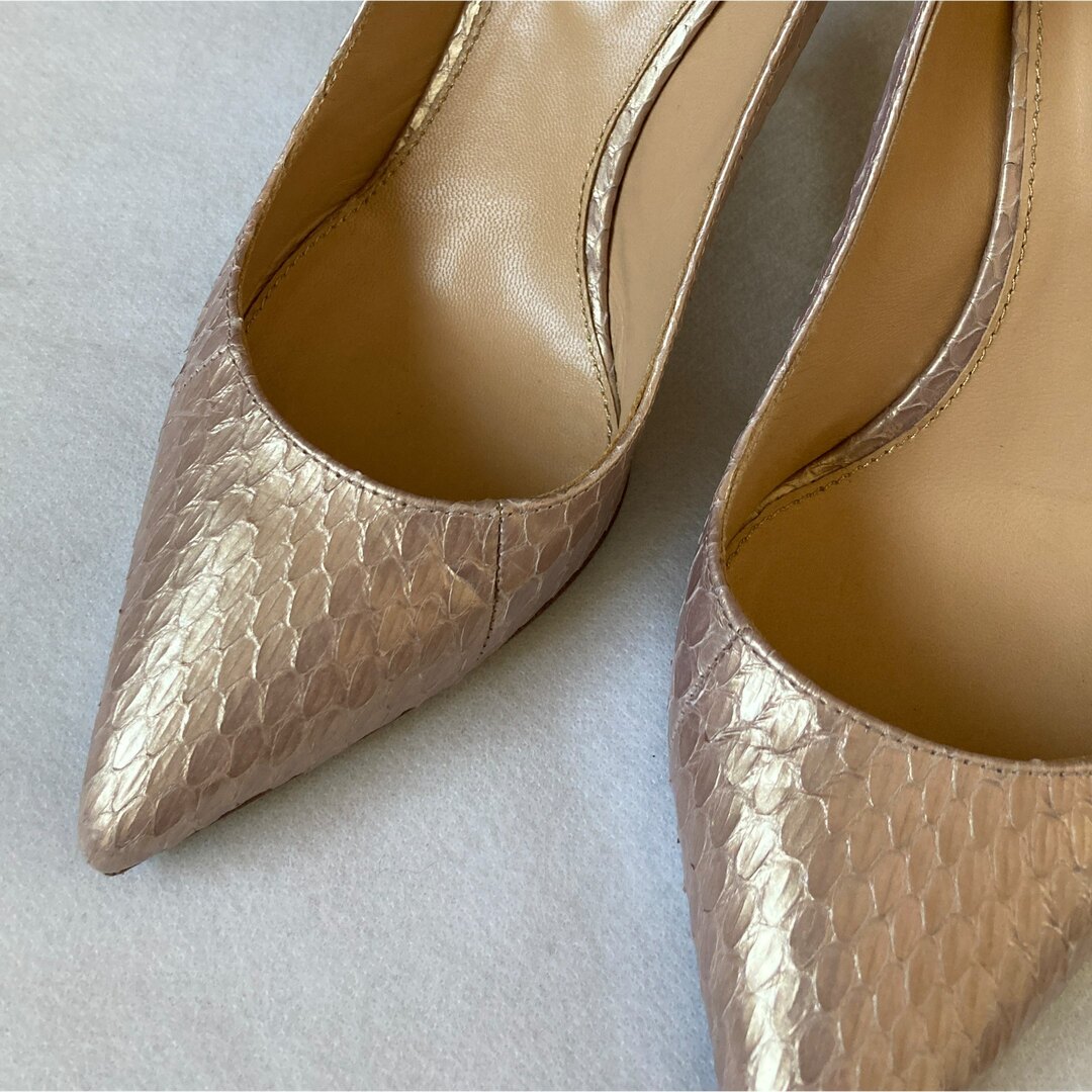 美品 セルジオロッシ パンプス 美品 セルジオロッシ パンプス