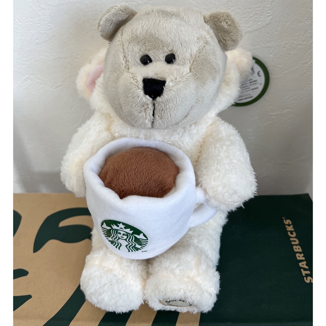 Starbucks Coffee(スターバックスコーヒー)のスターバックス ニューイヤーベアリスタ ねずみ オンラインストア購入品 エンタメ/ホビーのおもちゃ/ぬいぐるみ(ぬいぐるみ)の商品写真