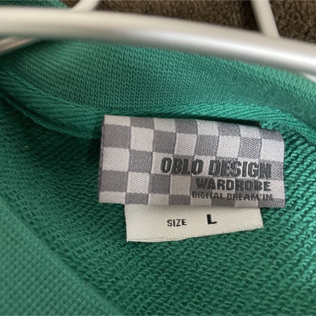 OBLO DESIGN オブロデザイン Lサイズ トレーナー メンズ グリーン メンズのトップス(スウェット)の商品写真